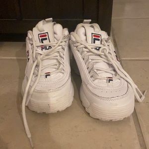 Fila Disruptor sneakers  in White/Navy/Red